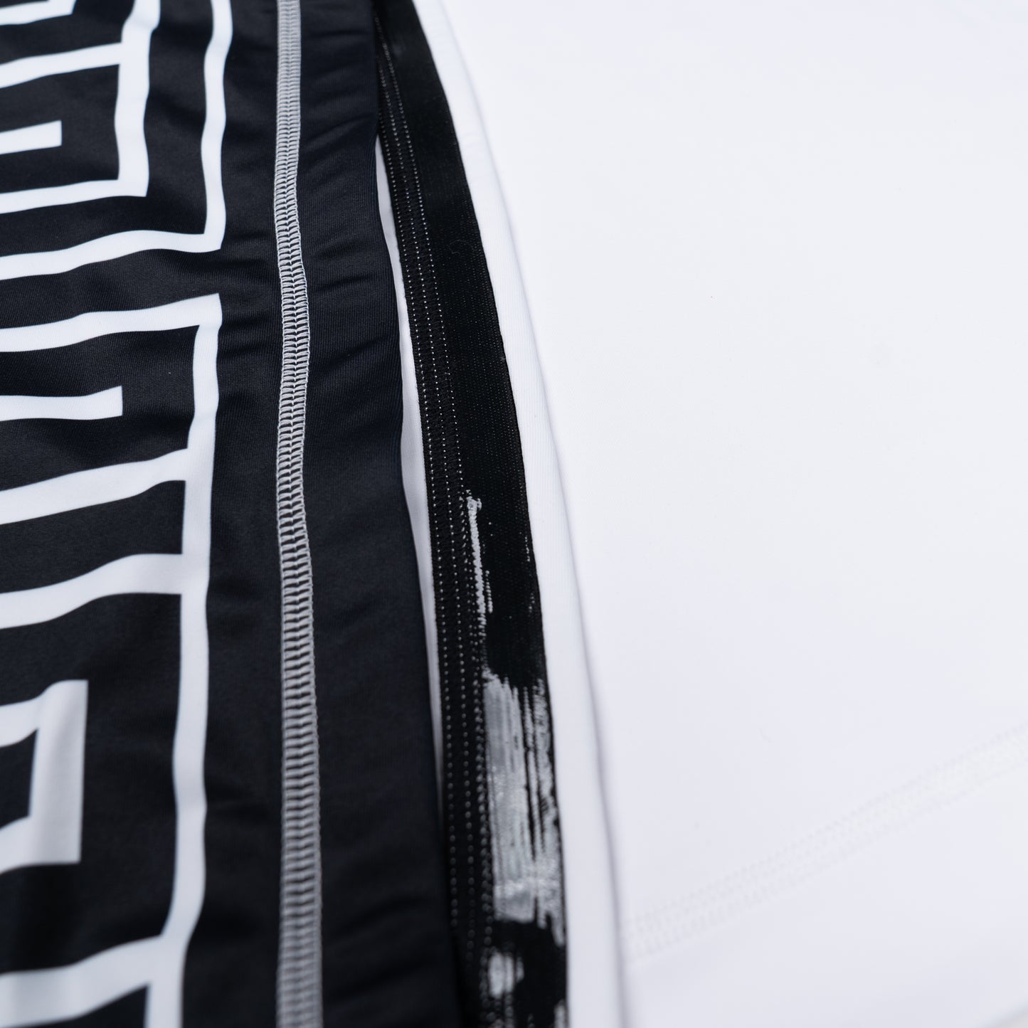 RANKED RASHGUARD - BLACK