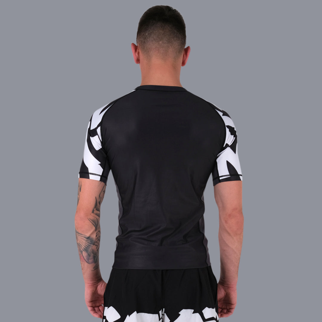 BAKA RASHGUARD - BLACK
