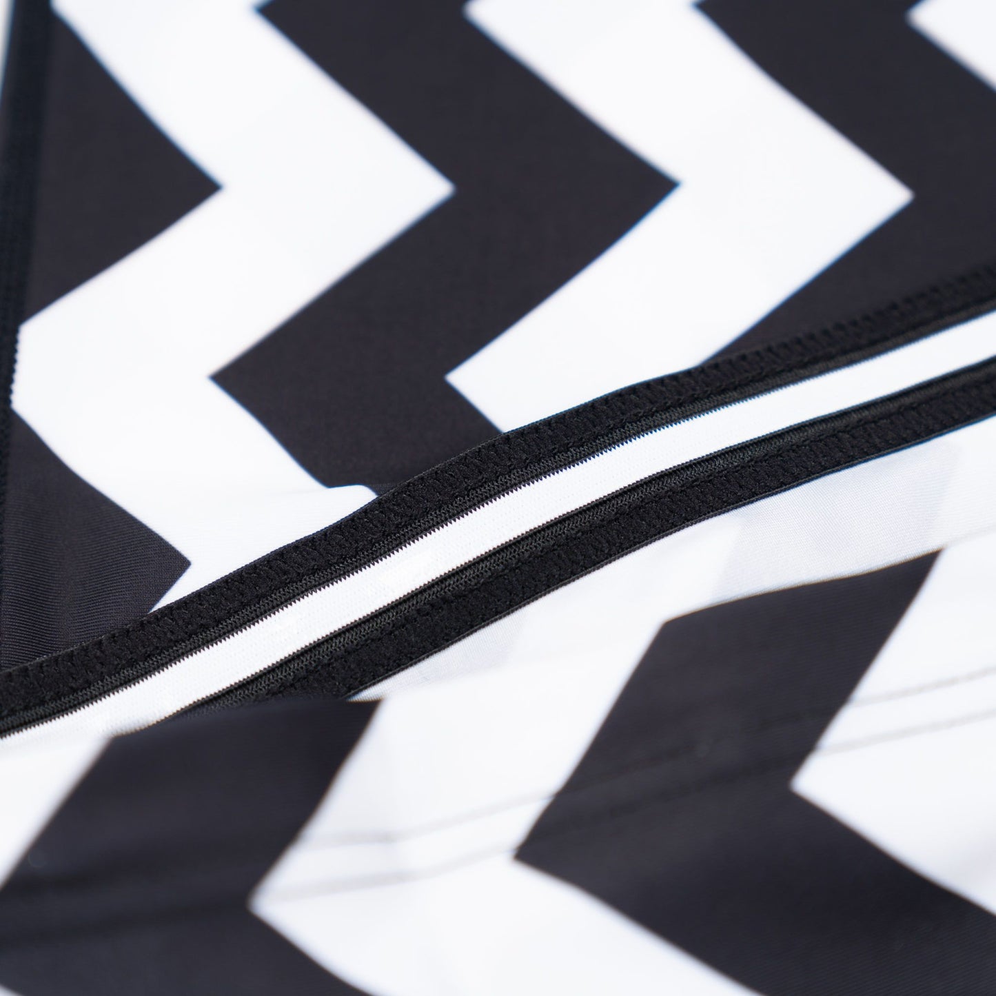 SCRAMBLE RANKED RASHGUARD V5 – BLACK