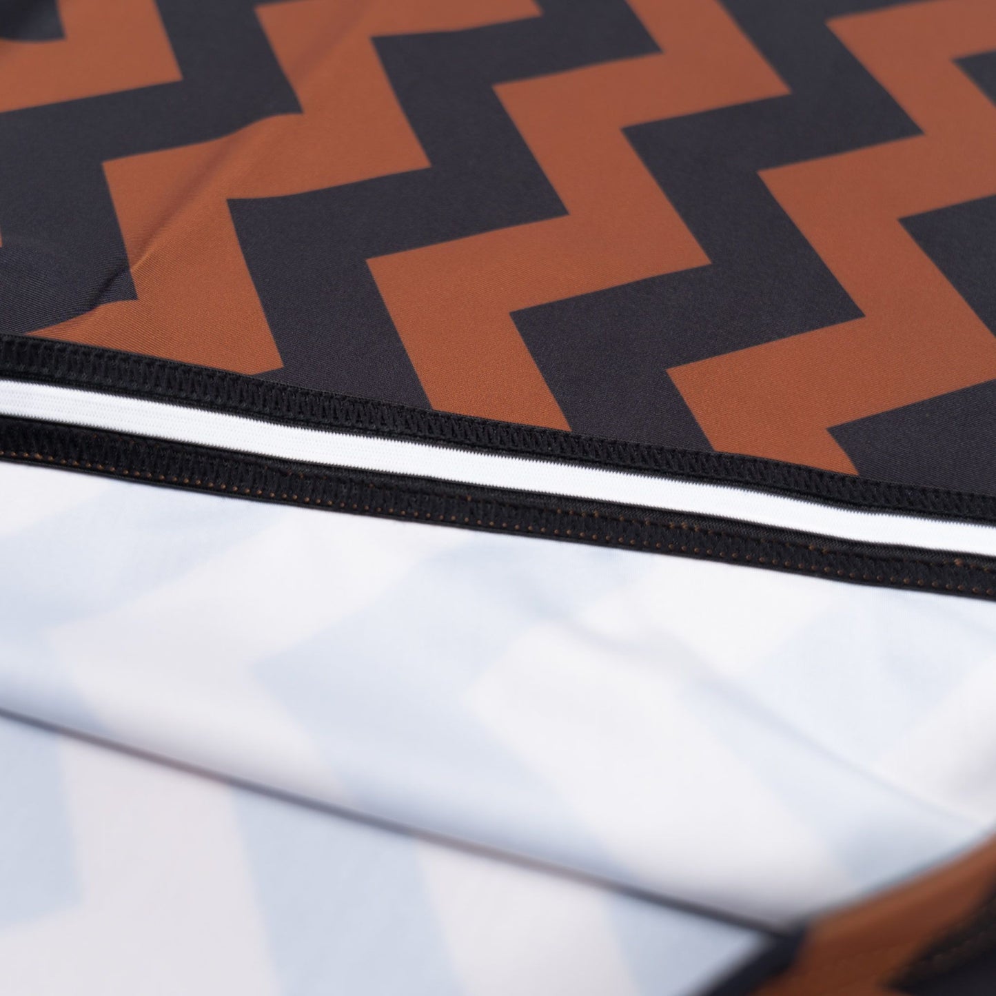 SCRAMBLE RANKED RASHGUARD V5 – BROWN