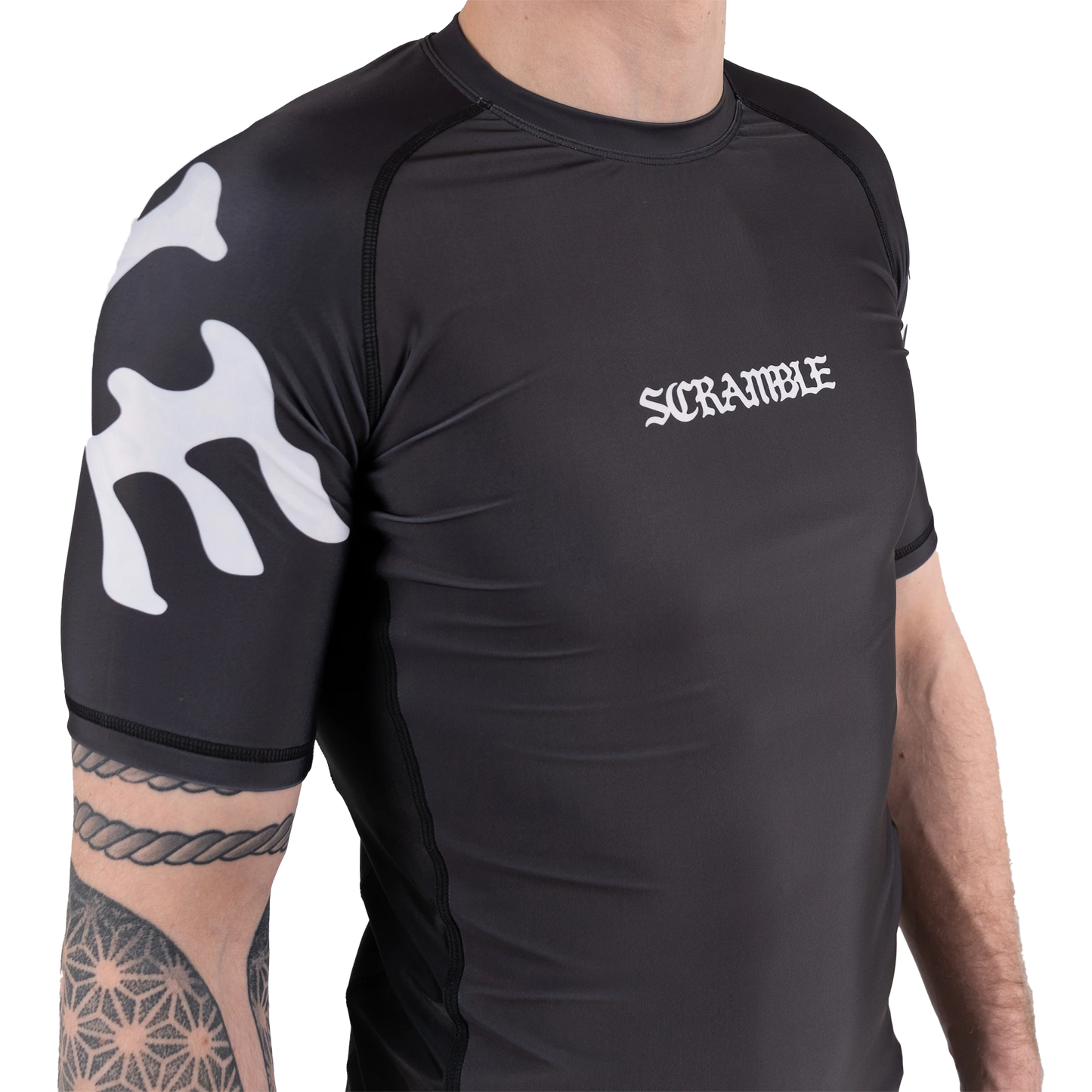 SCRAMBLE GLYPH RASHGUARD
