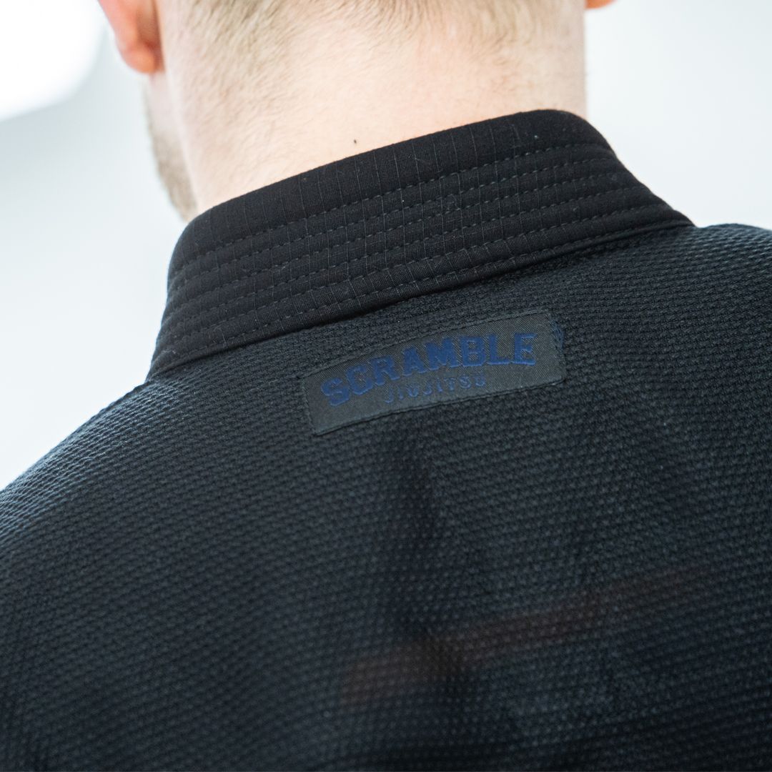 SCRAMBLE STANDARD ISSUE - BLACK